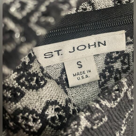 St. John Collection by Marie Gray Sweater and Tank Top Set Gray Metallic- S/4 - Picture 4 of 13